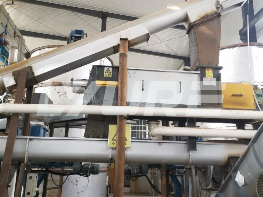Streamlining Tea Residue Processing with Lyure’s SLS-D10T Screw Press in Hubei